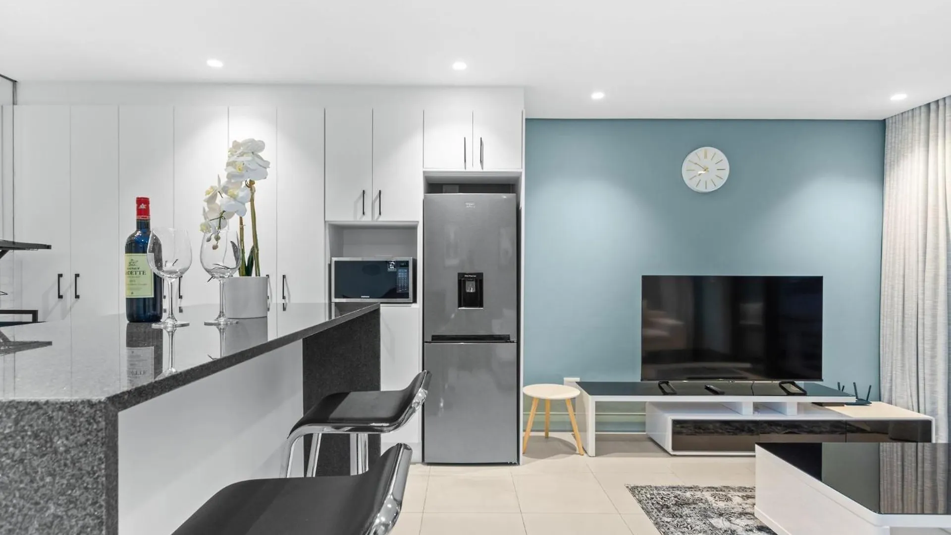 Eden On The Bay 106 By Host Agents Apartment Cape Town