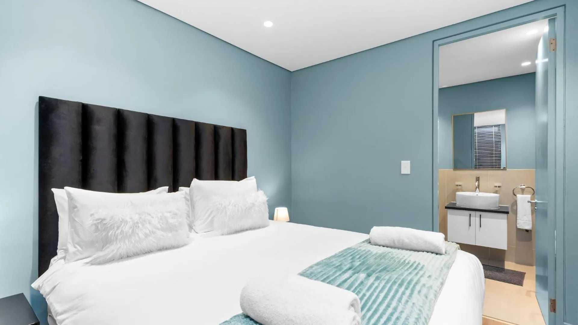 Eden On The Bay 106 By Host Agents Apartment Cape Town