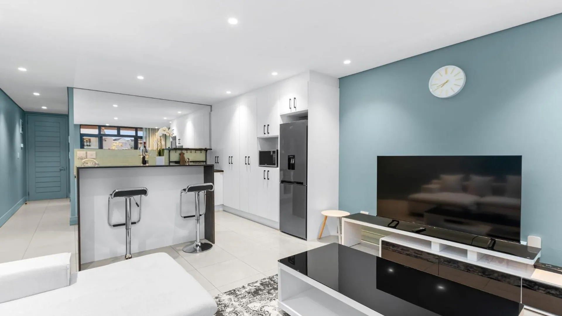 Eden On The Bay 106 By Host Agents Apartment Cape Town